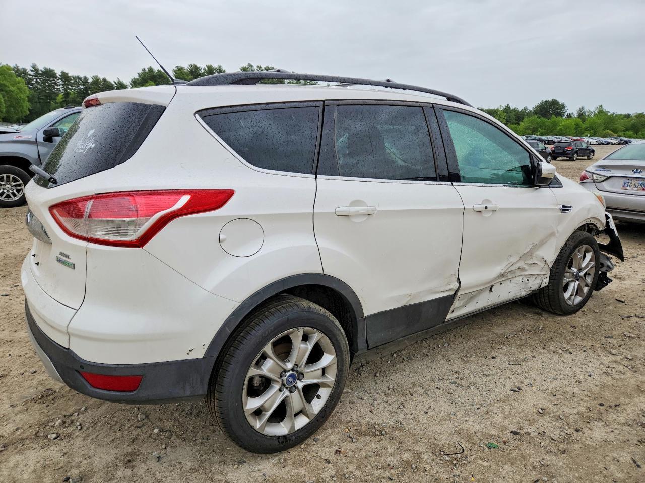 2013 Ford Escape Sel - Image 3