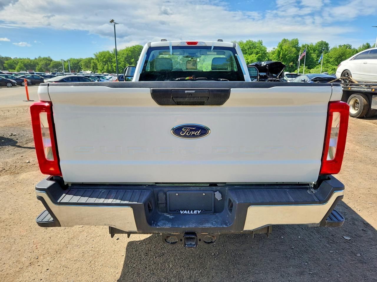 2023 Ford F250 Super Duty - Image 6