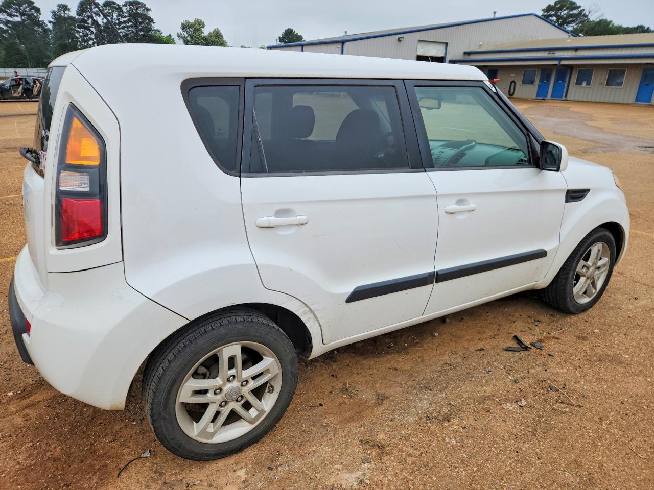2011 Kia Soul + - Фото 3