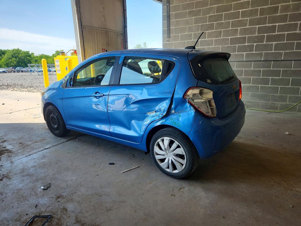 2016 Chevrolet Spark Ls - Image 2