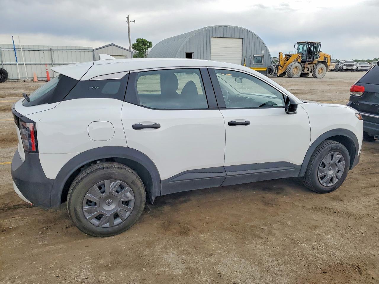 2025 Nissan Kicks S - Image 3