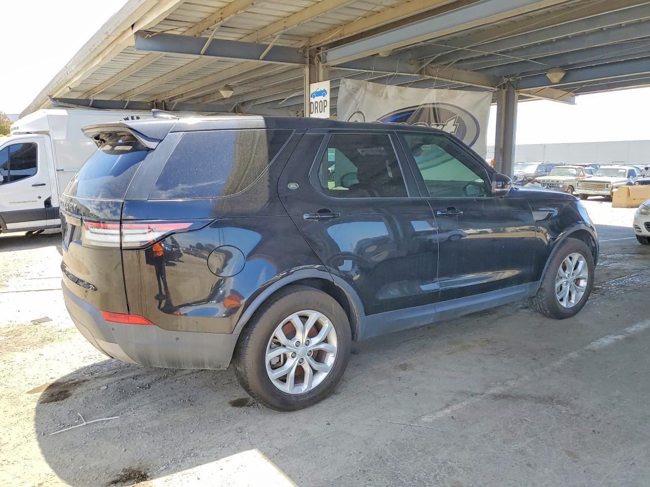 2020 Land Rover Discovery Se - Фото 3