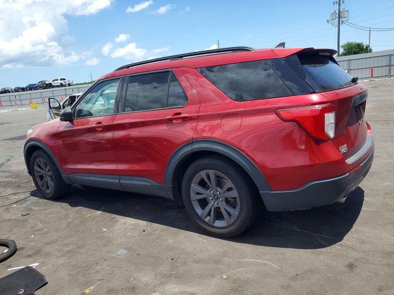 2021 Ford Explorer Xlt - Фото 2