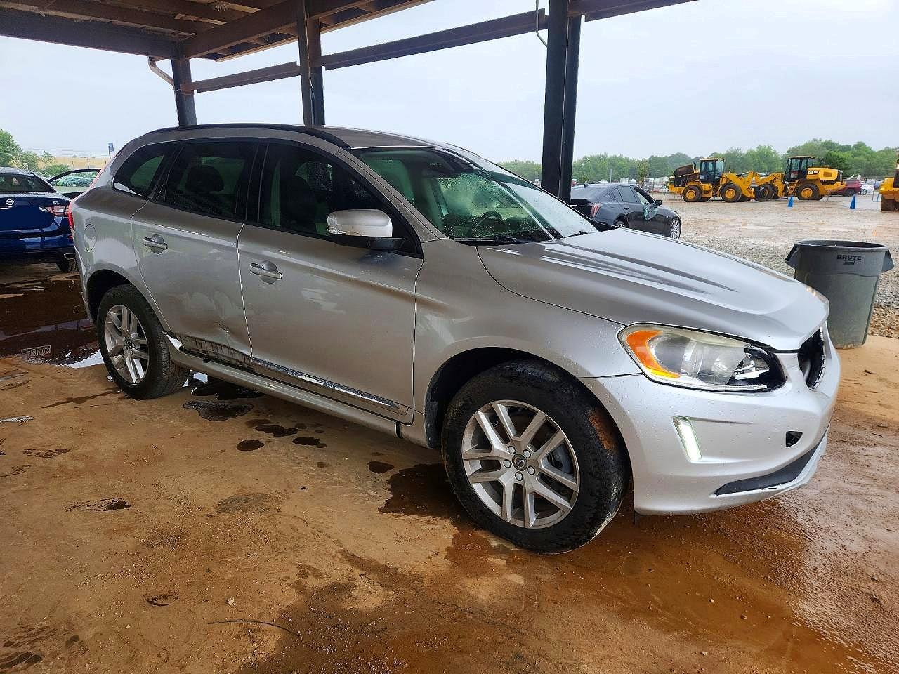 2017 Volvo Xc60 T5 - Image 4