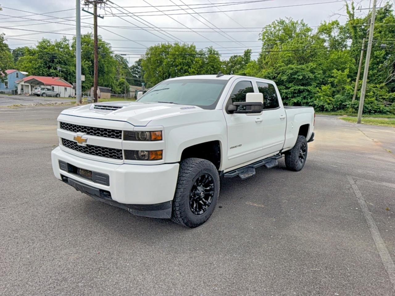 2019 Chevrolet Silverado K2500 Heavy Duty Lt - Image 2