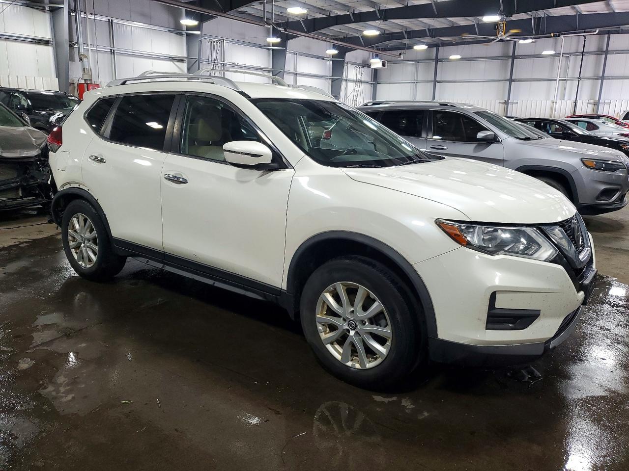 2020 Nissan Rogue Sv - Фото 4
