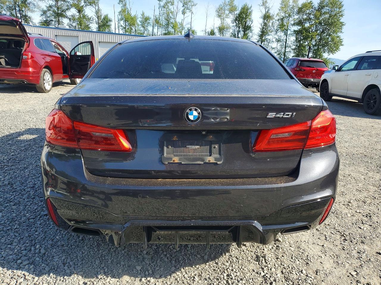 2018 BMW 540 I - Image 6