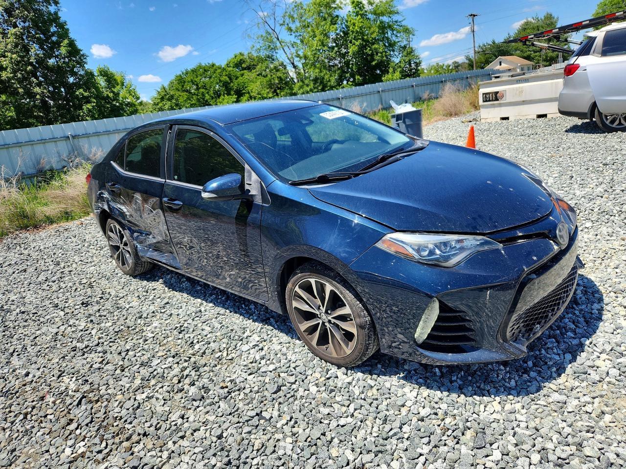 2017 Toyota Corolla Se - Фото 4
