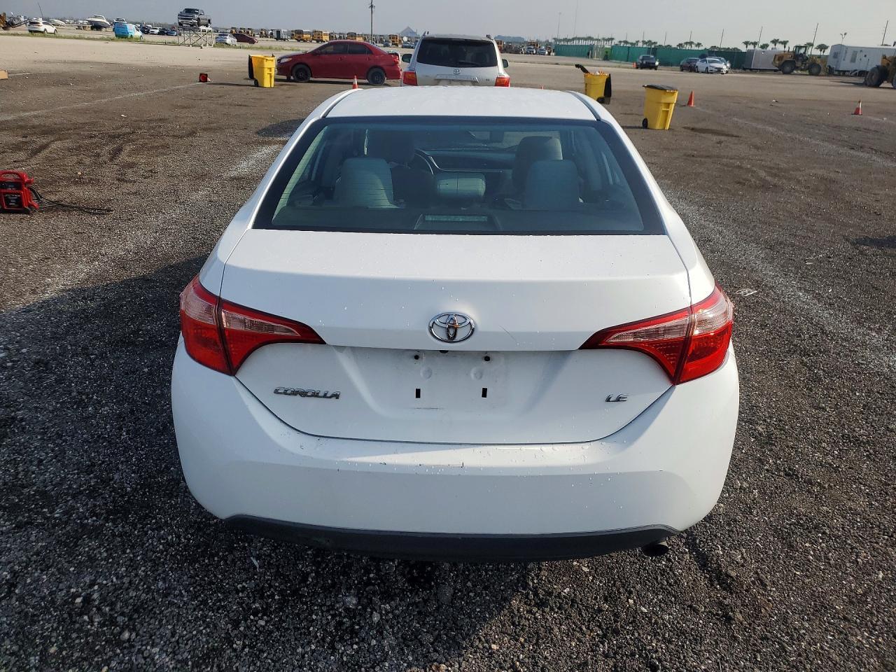 2018 Toyota Corolla Le - Фото 6
