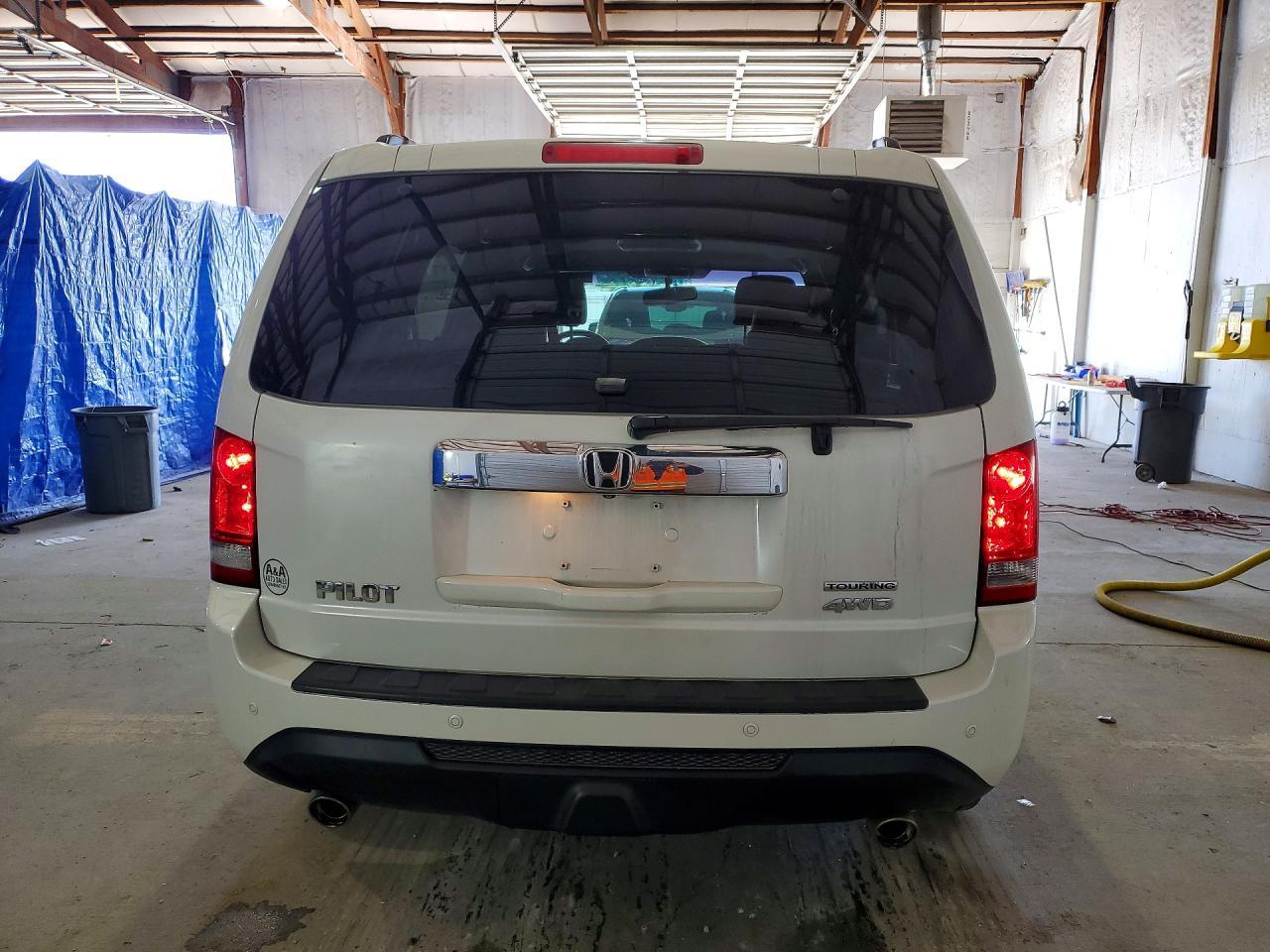 2014 Honda Pilot Touring - Image 6