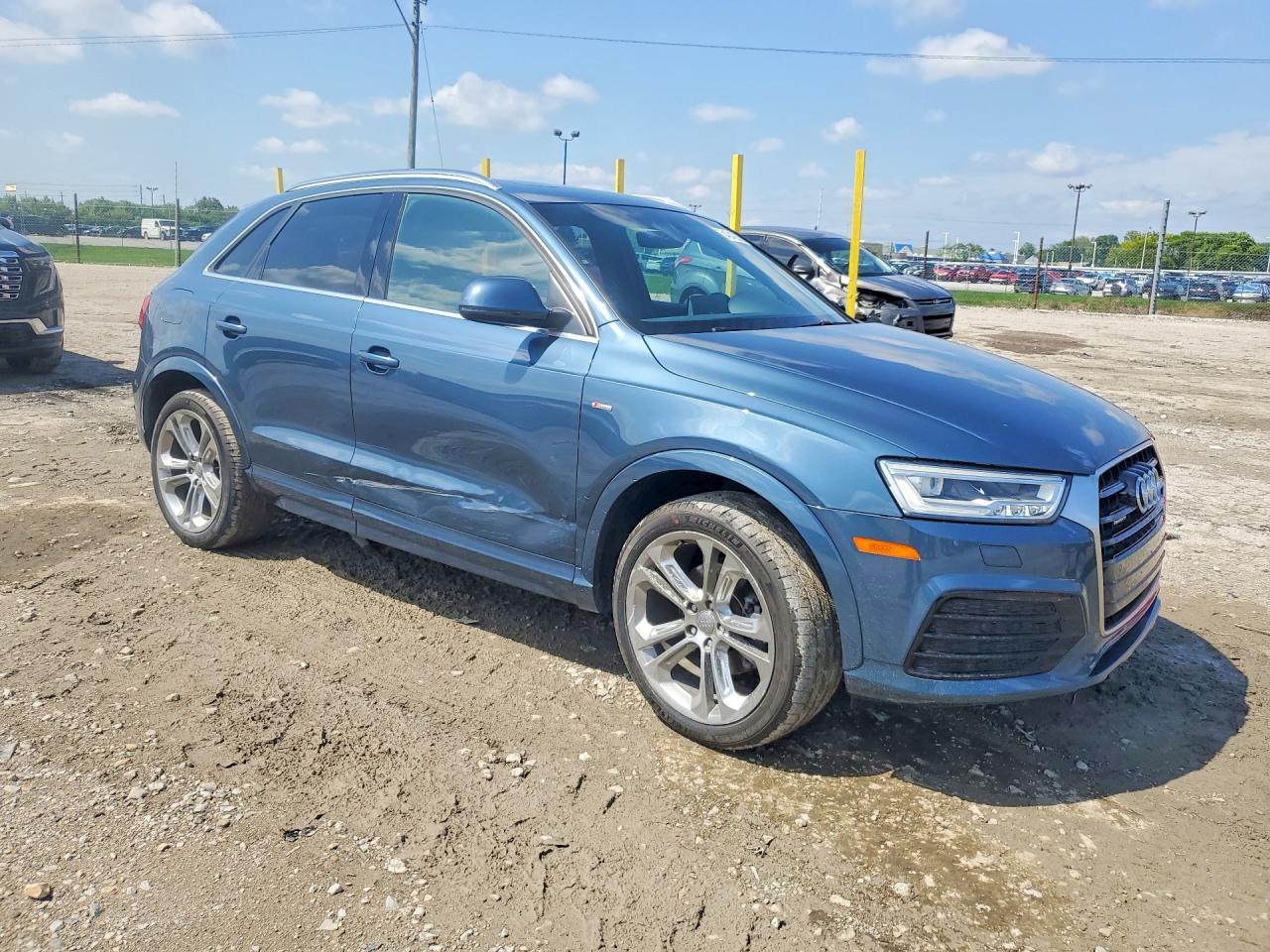 2016 Audi Q3 Prestige - Image 4