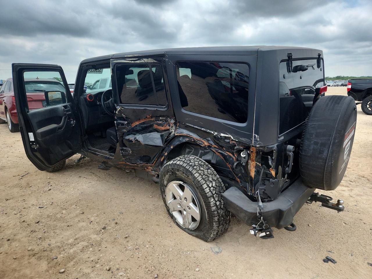 2014 Jeep Wrangler Unlimited Sport - Фото 2