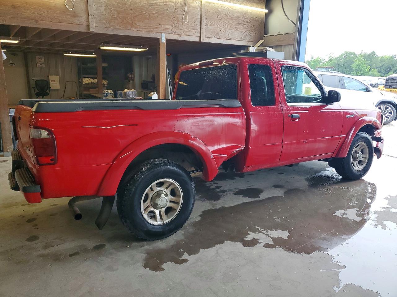 2002 Ford Ranger Super Cab - Image 3
