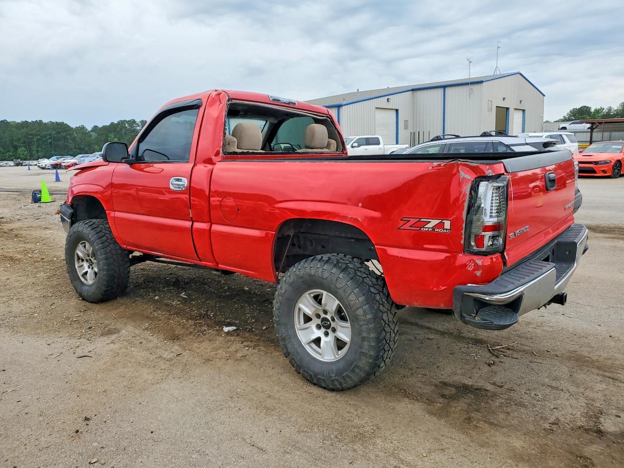 2003 Chevrolet Silverado K1500 - Фото 2