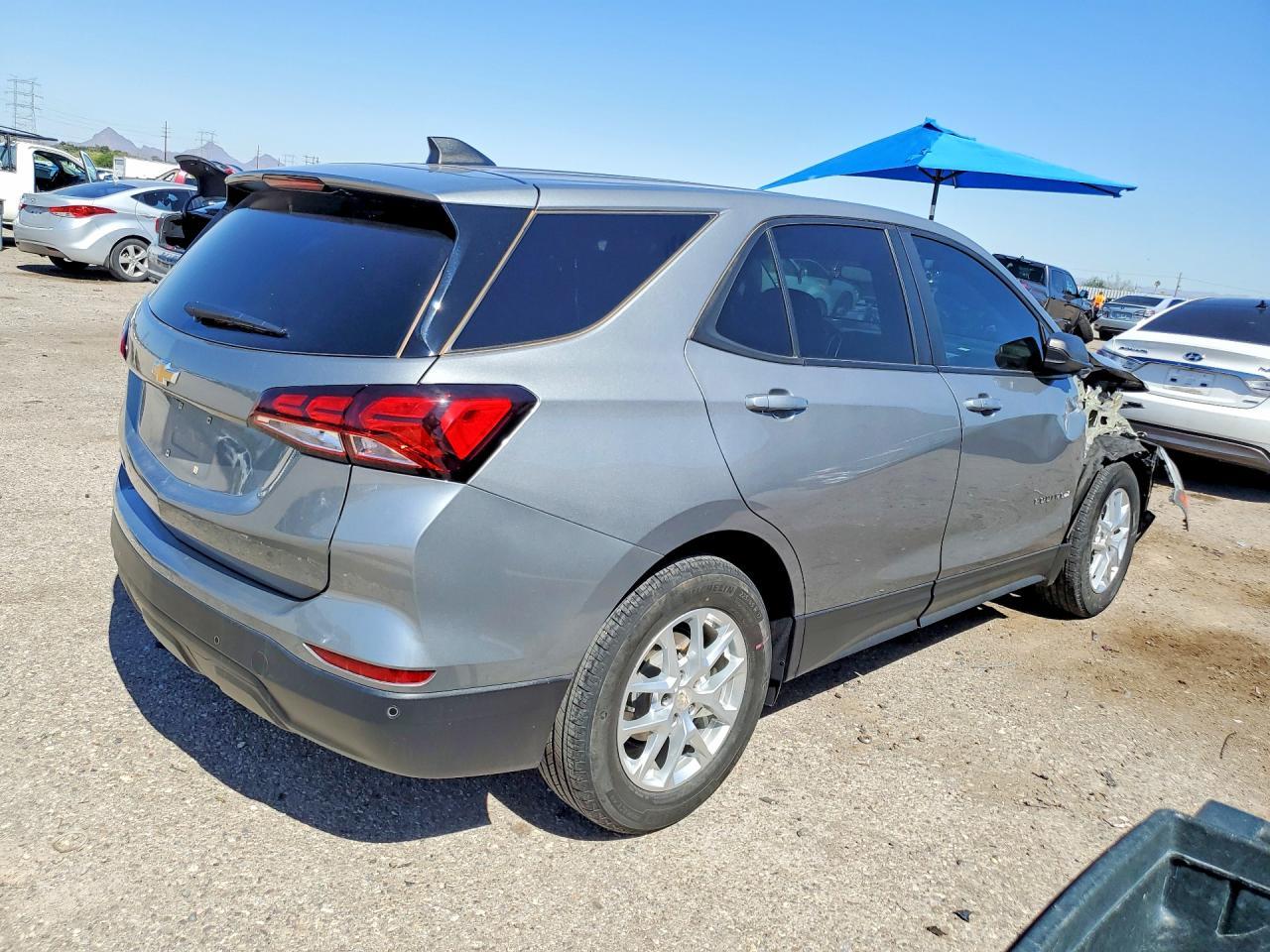 2024 Chevrolet Equinox Ls - Фото 3