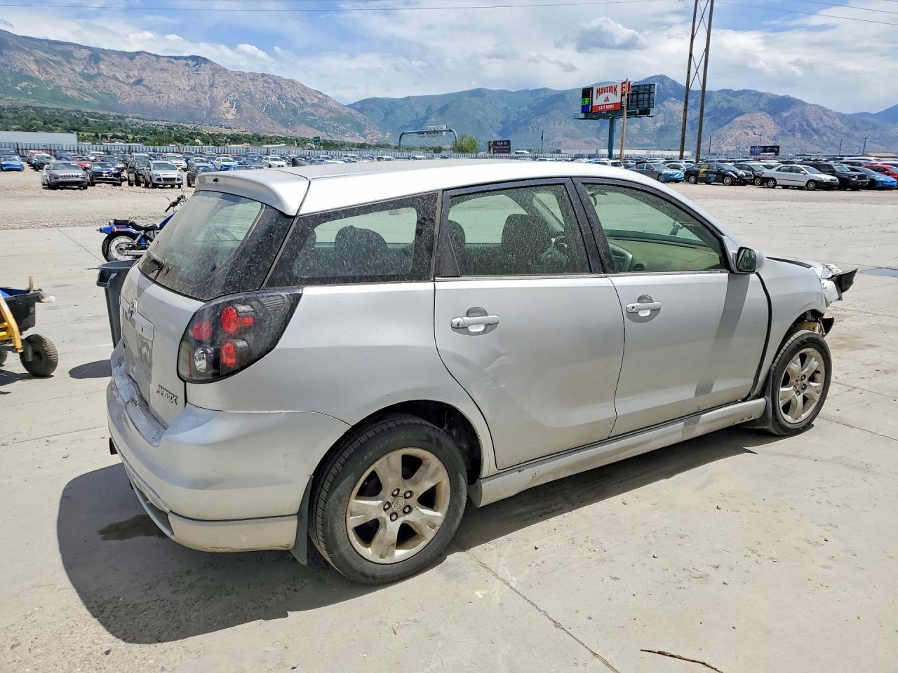 2005 Toyota Matrix Xr - Image 3