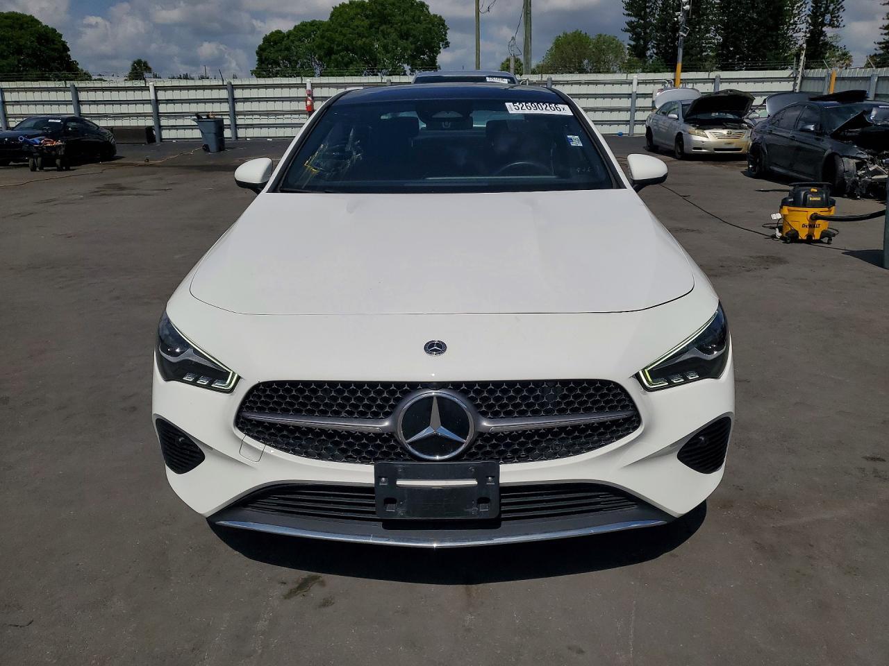 2025 Mercedes-Benz Cla 250 - Фото 5