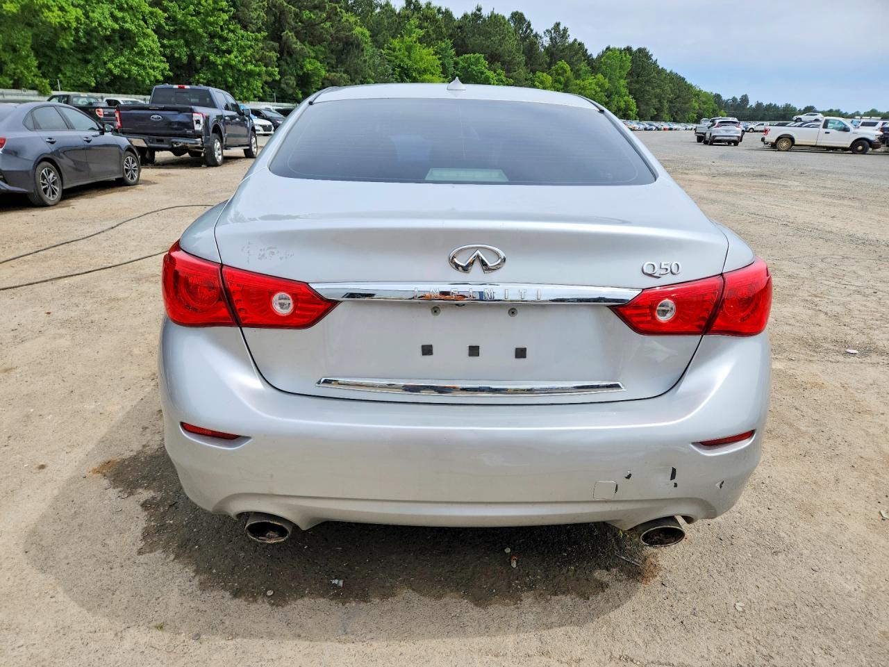 2017 Infiniti Q50 3.0T Premium - Image 6