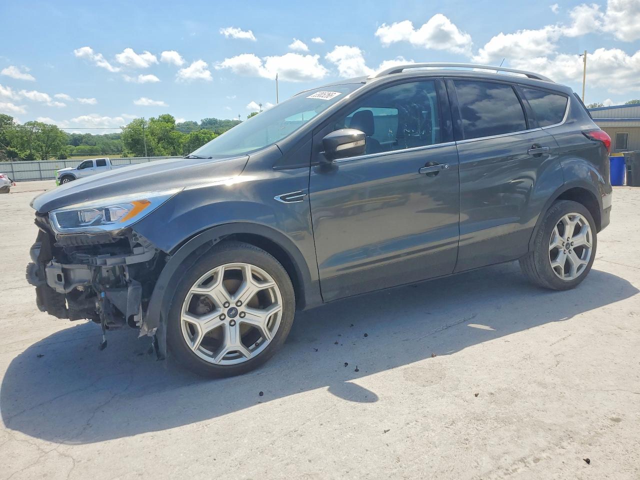 2019 Ford Escape Titanium
