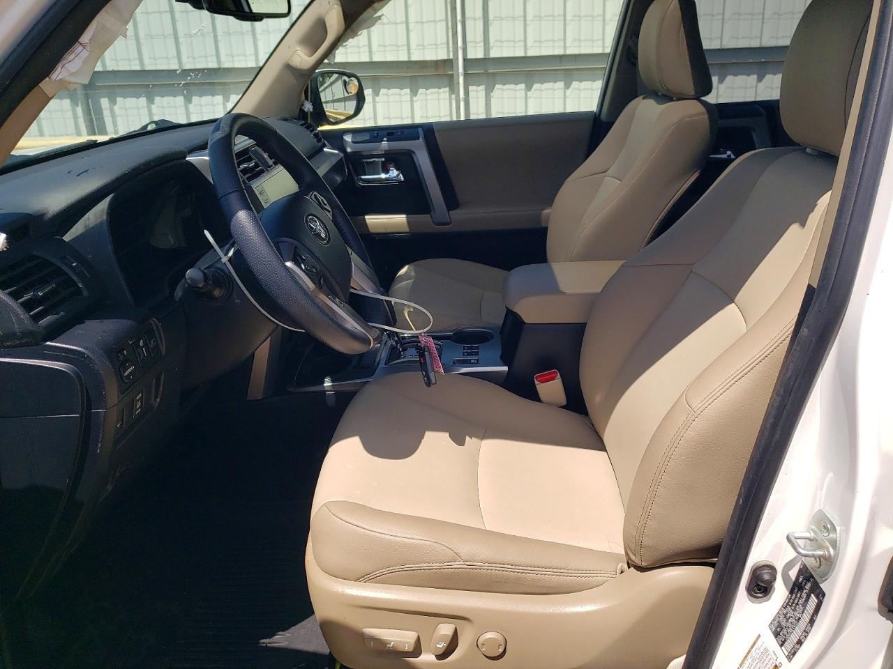 2020 Toyota 4 Runner Sr5 - Image 7