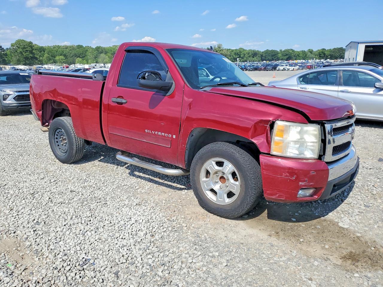 2007 Chevrolet Silverado C1500 - Image 4