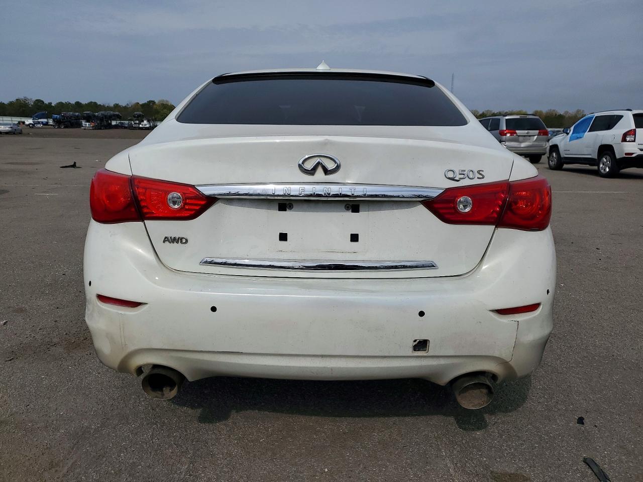 2017 Infiniti Q50 3.0T Premium - Фото 6
