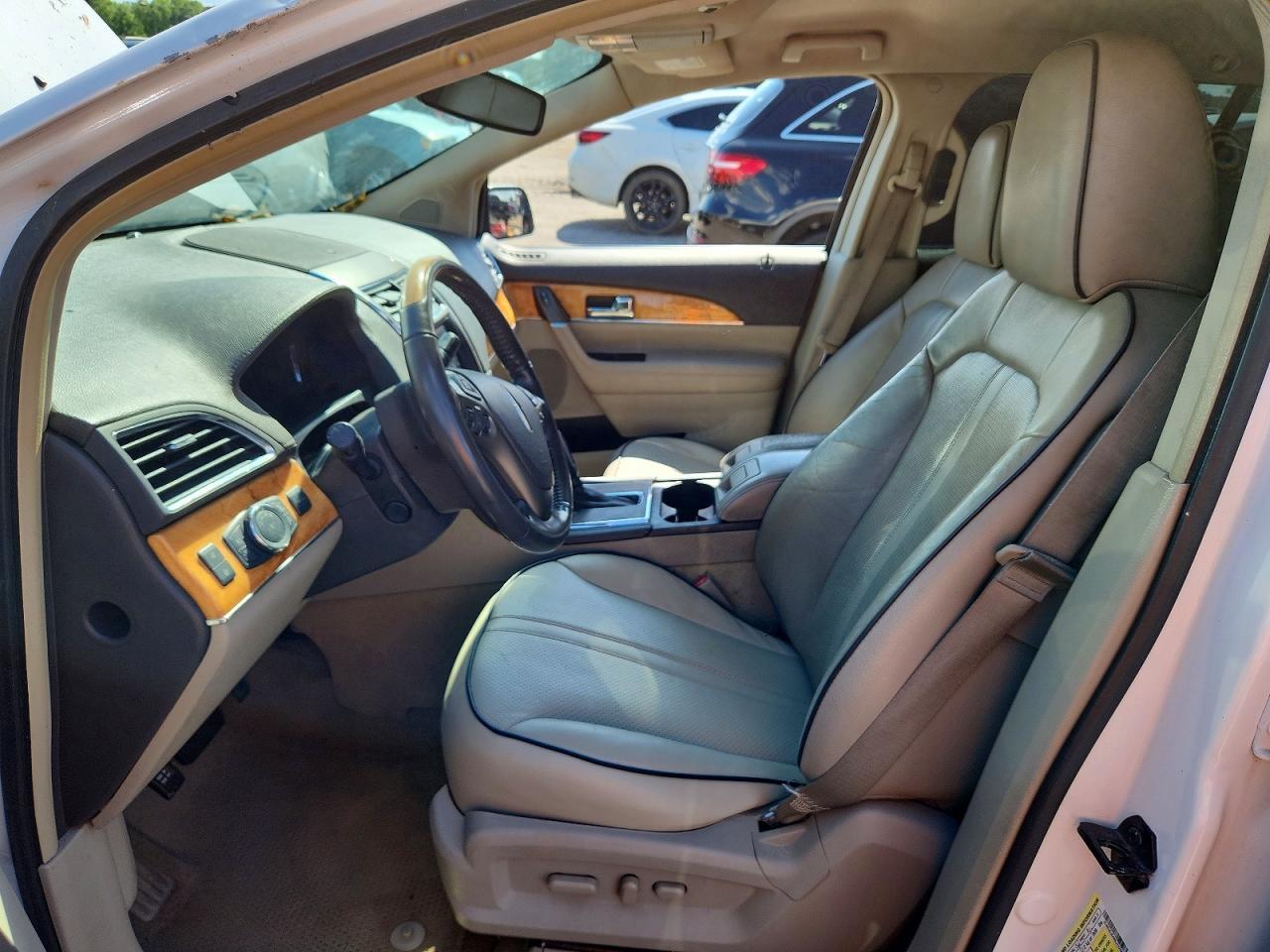 2011 Lincoln Mkx - Image 7