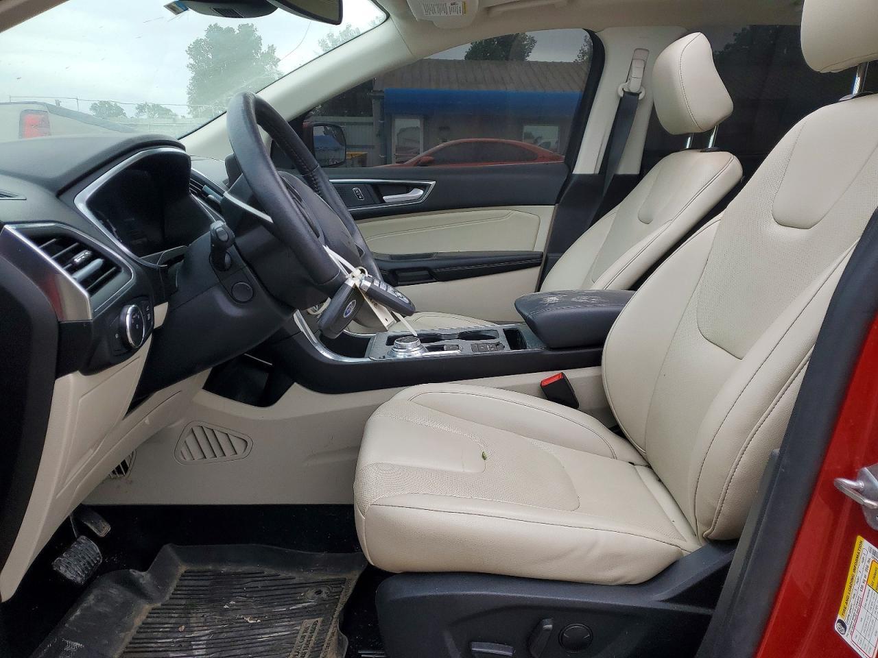 2021 Ford Edge Titanium - Фото 7