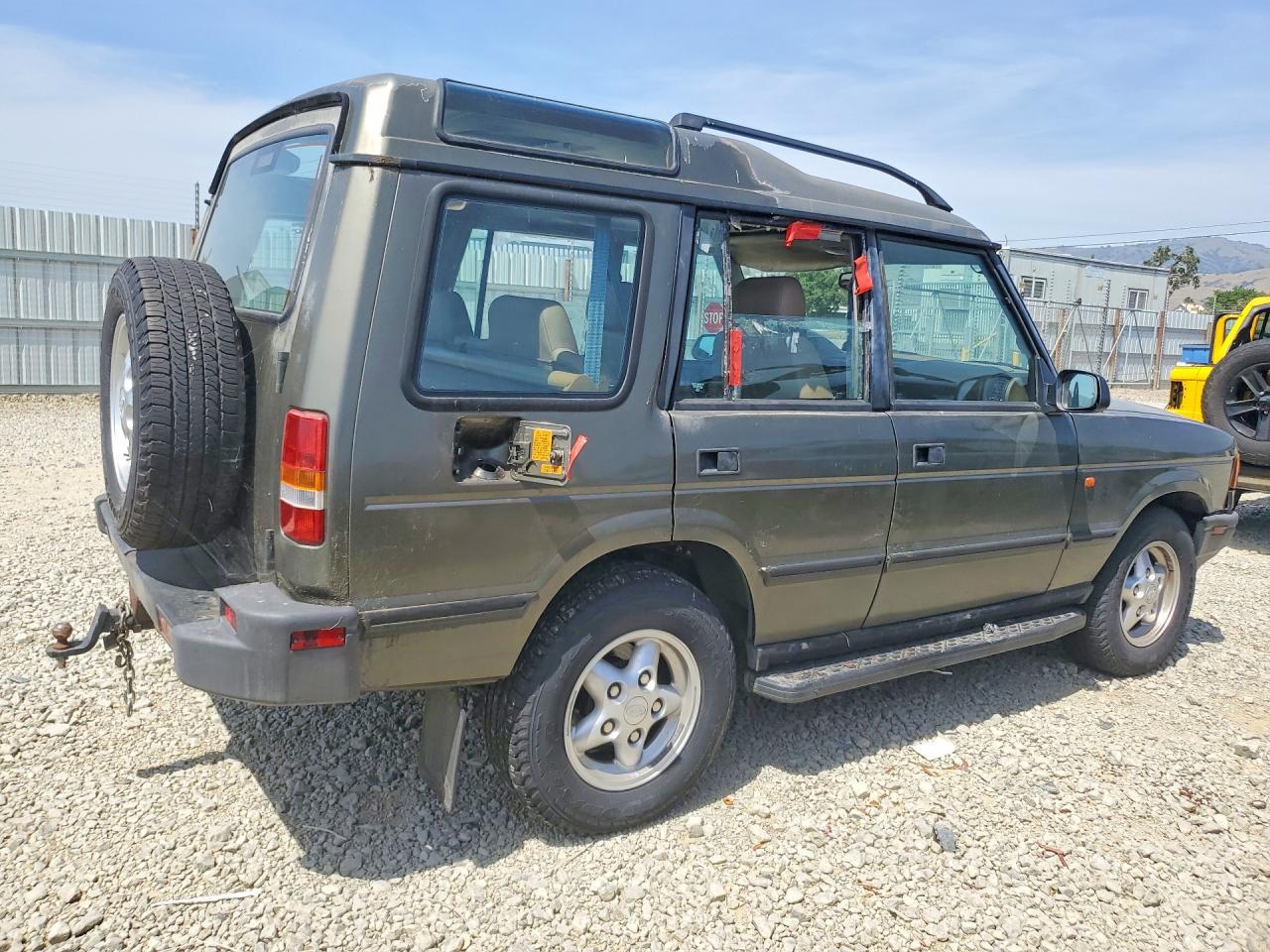 1996 Land Rover Discovery - Image 3