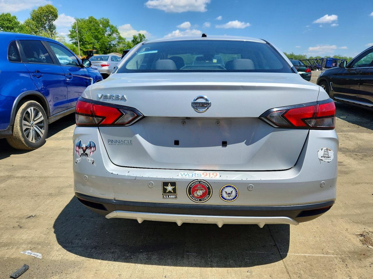 2021 Nissan Versa S - Фото 6
