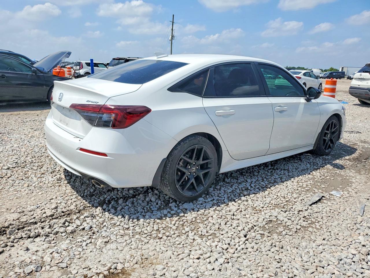 2025 Honda Civic Sport - Фото 3