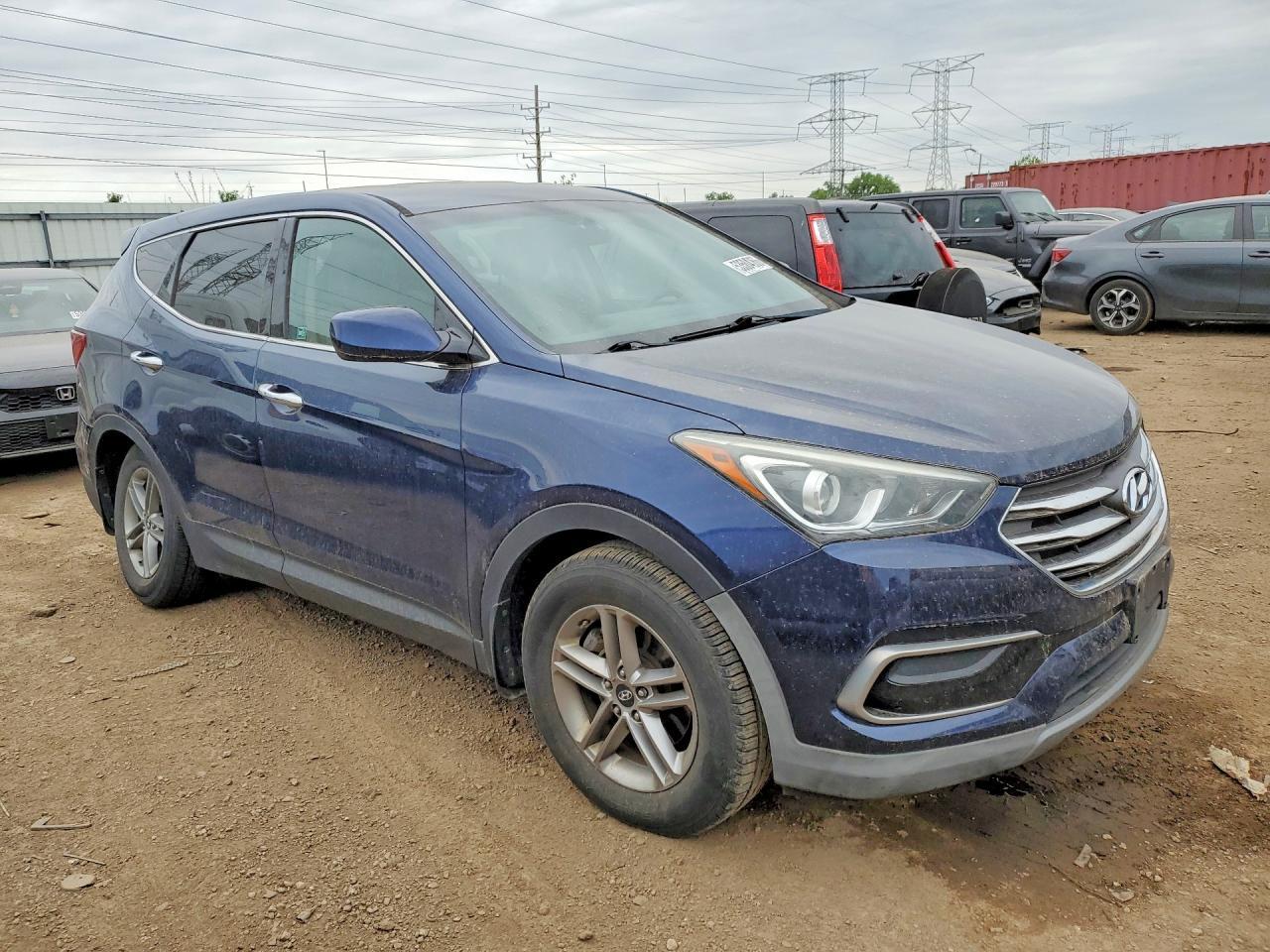 2017 Hyundai Santa Fe Sport 2.4L - Image 4