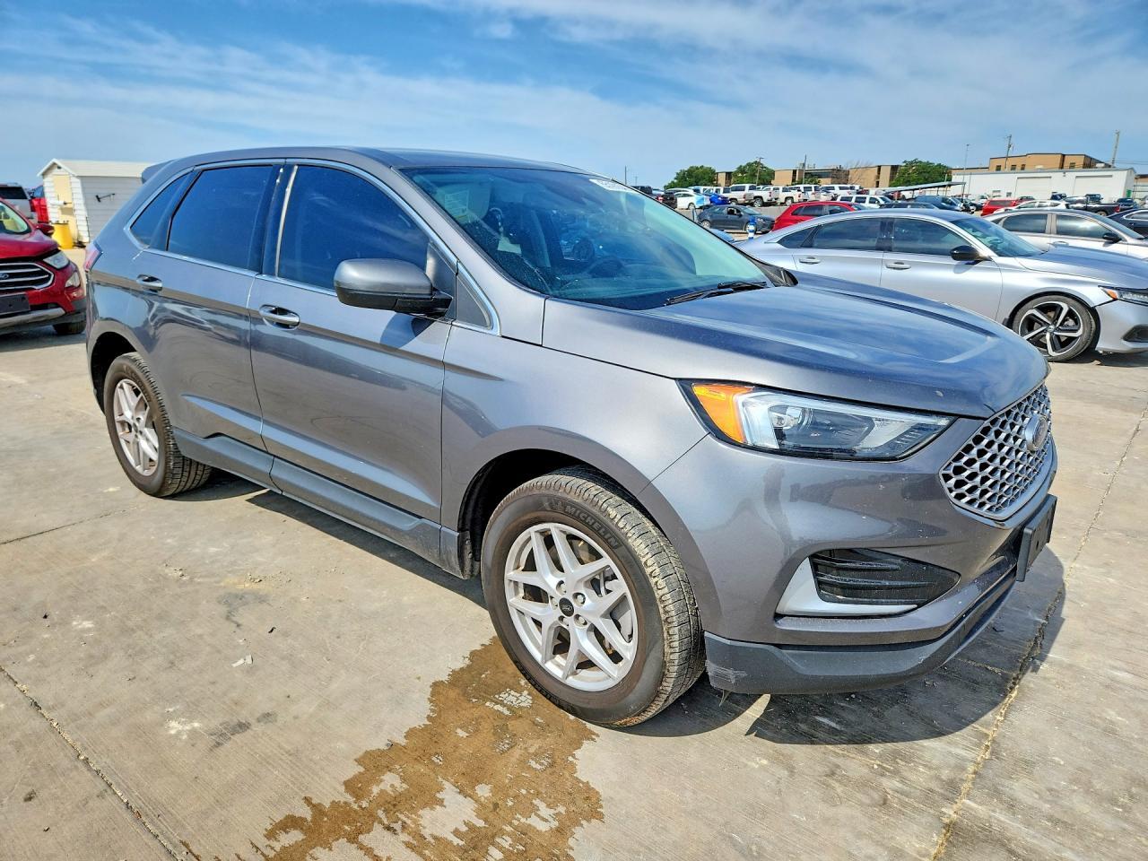 2023 Ford Edge Sel - Image 4