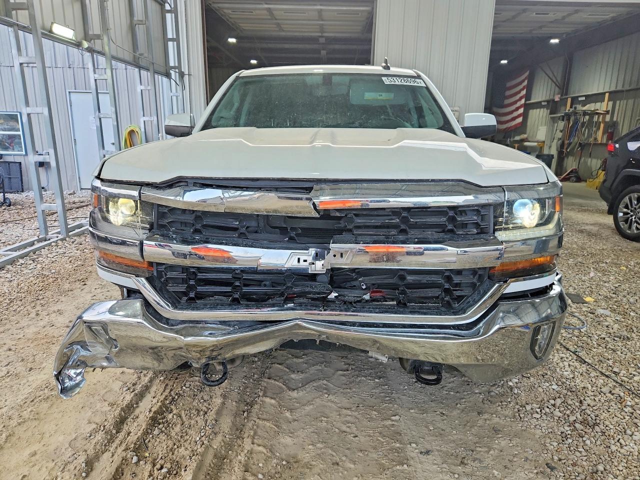 2018 Chevrolet Silverado K1500 Lt - Image 5