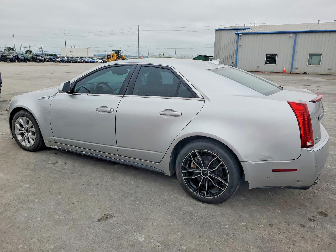2010 Cadillac Cts - Image 2