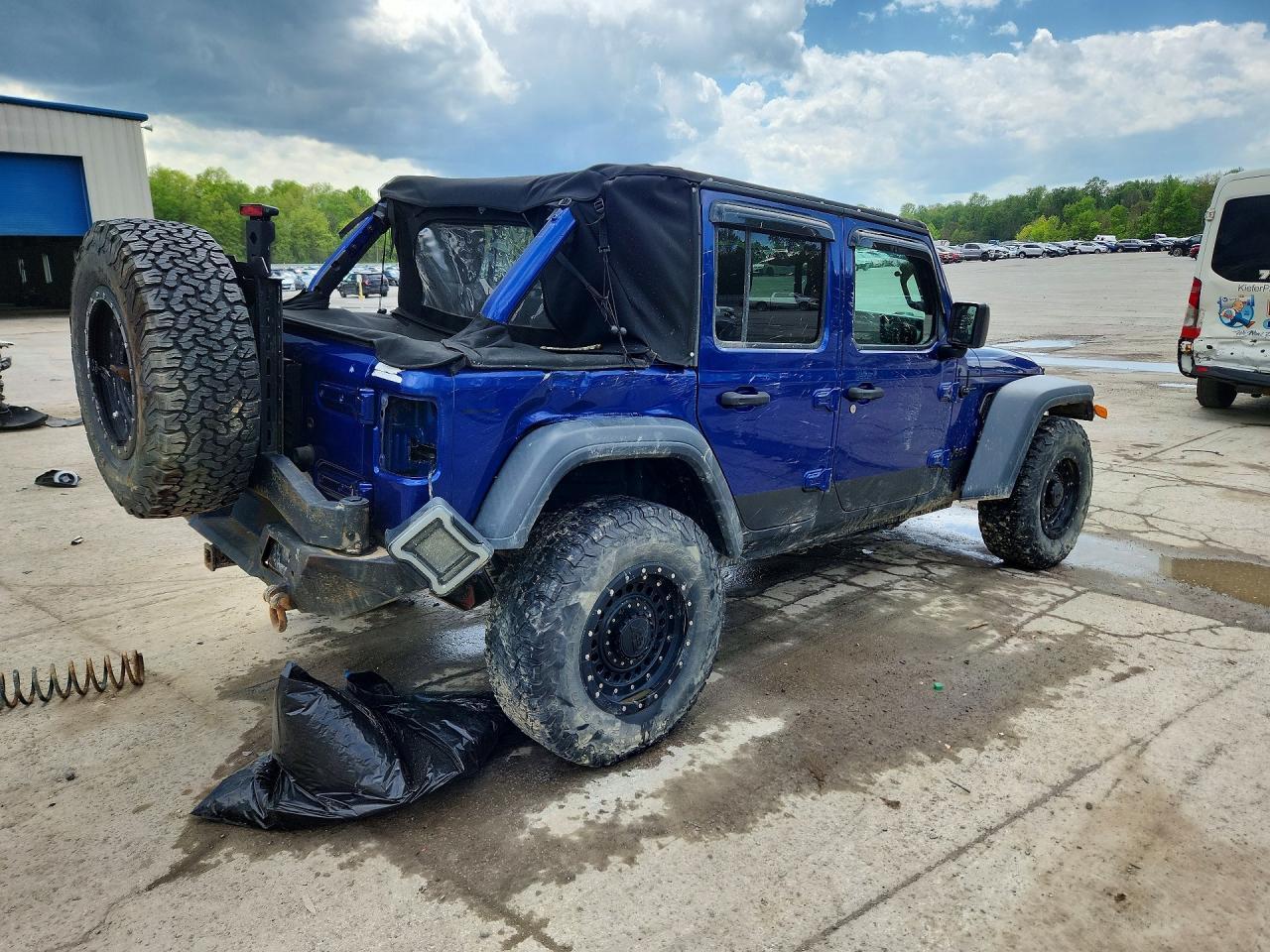 2018 Jeep Wrangler Unlimited Sport - Image 3