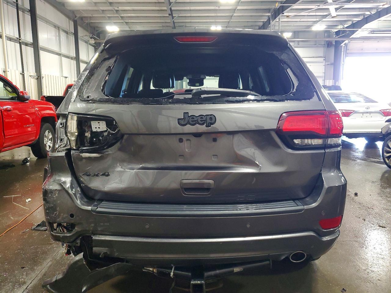 2018 Jeep Grand Cherokee Laredo - Фото 6