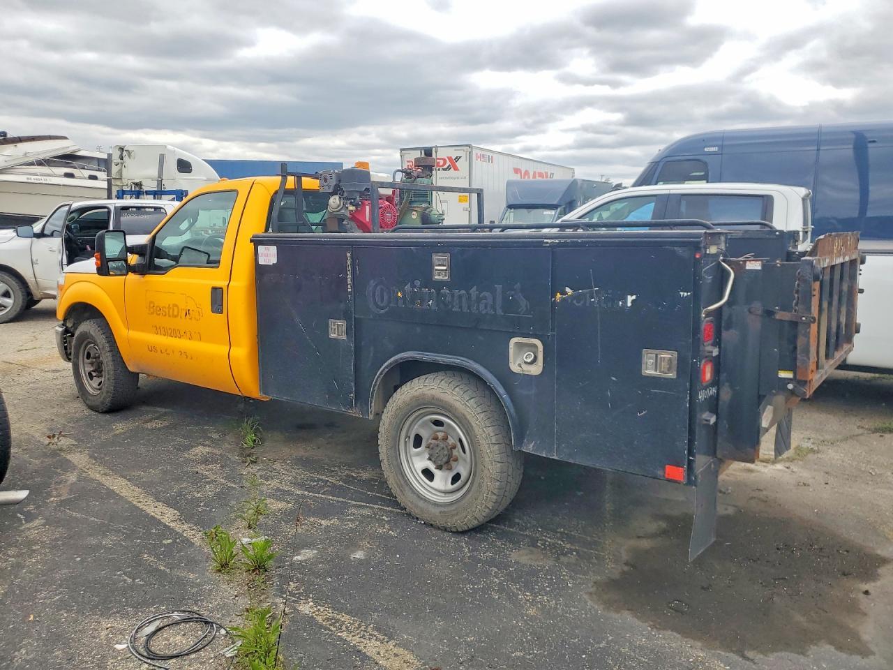 2015 Ford F350 Super Duty - Image 2