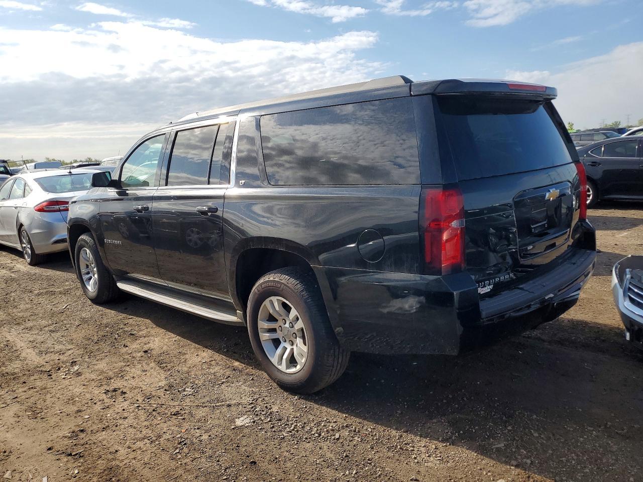 2015 Chevrolet Suburban K1500 Lt - Фото 2