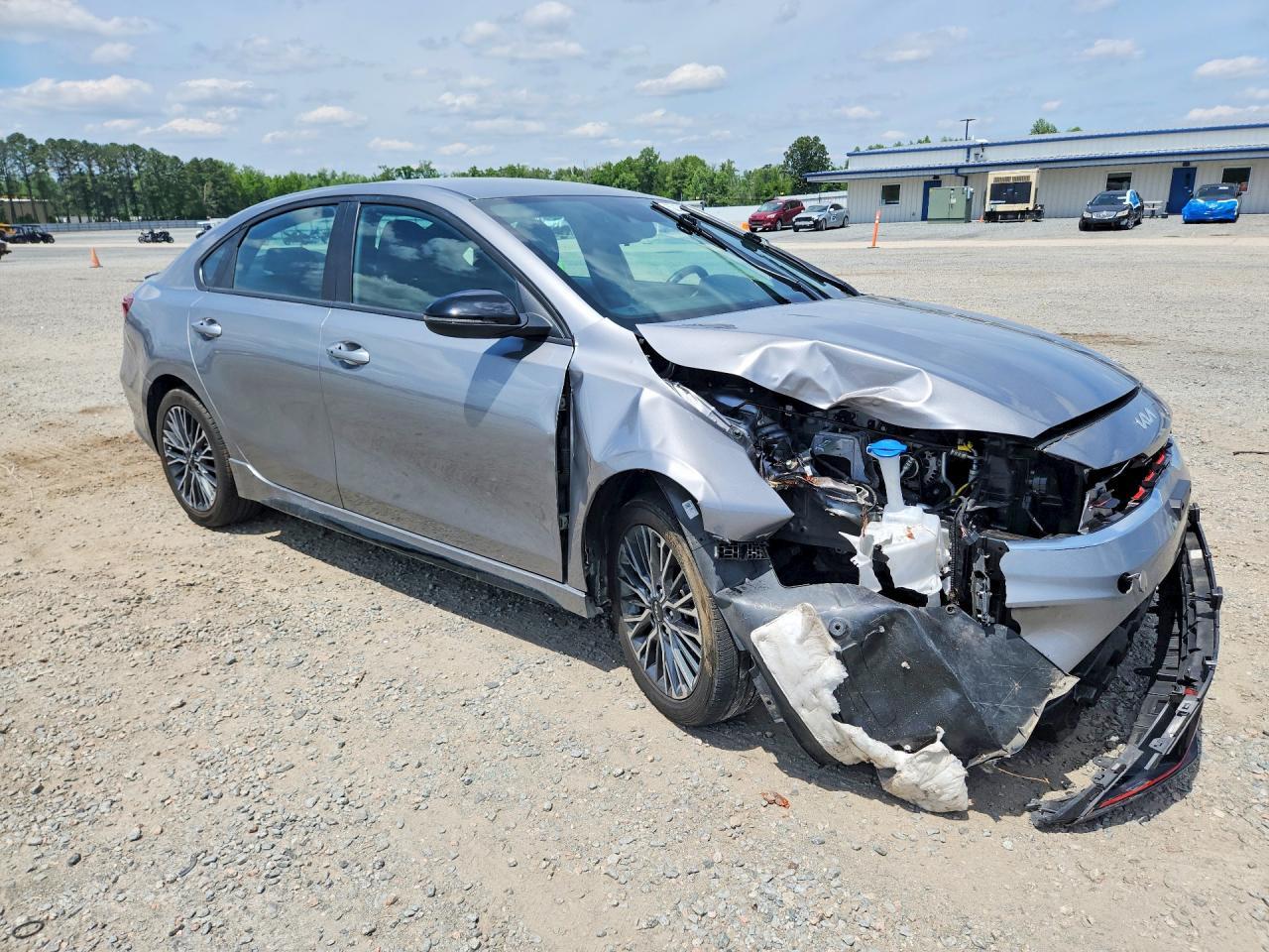 2023 Kia Forte Gt Line - Фото 4