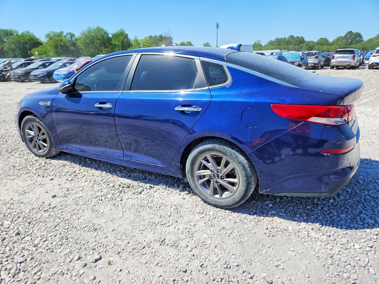 2020 Kia Optima Lx - Фото 2