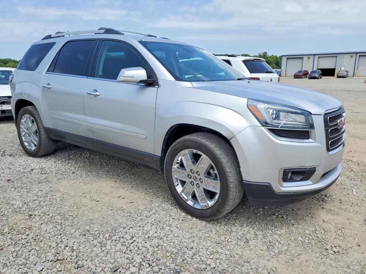 2017 GMC Acadia Limited Slt-2 - Image 4