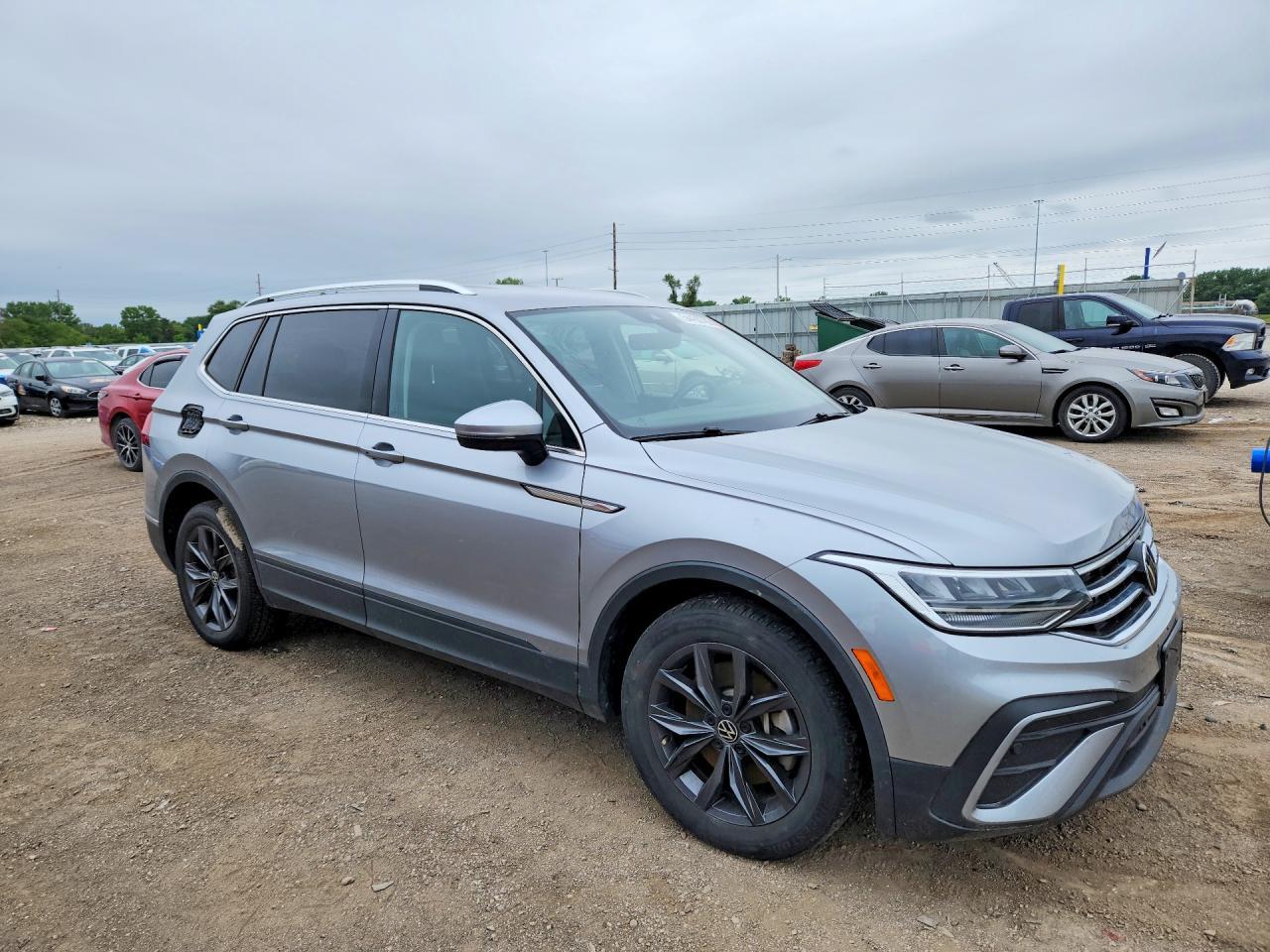 2023 Volkswagen Tiguan Se - Фото 4