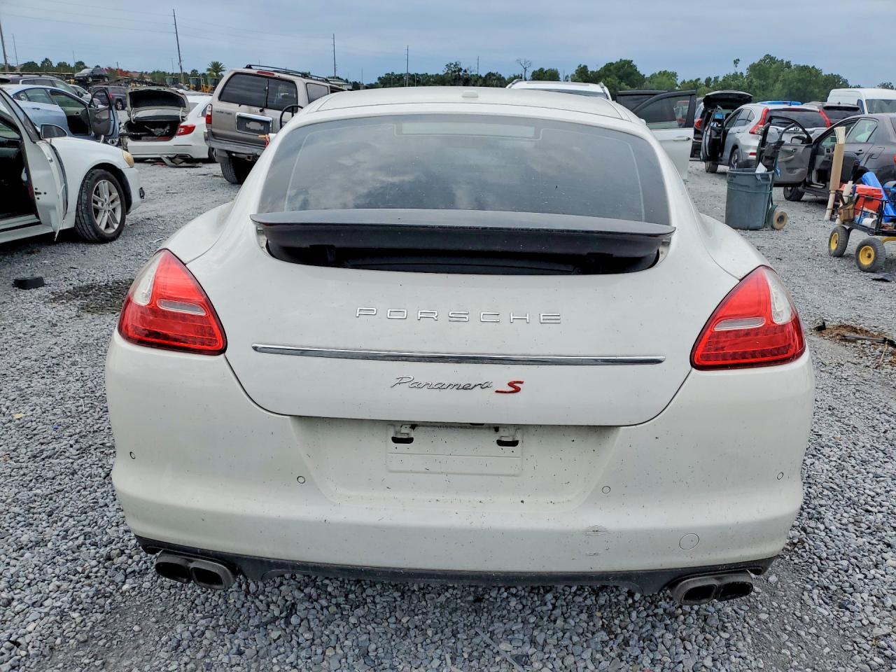 2010 Porsche Panamera S - Image 6