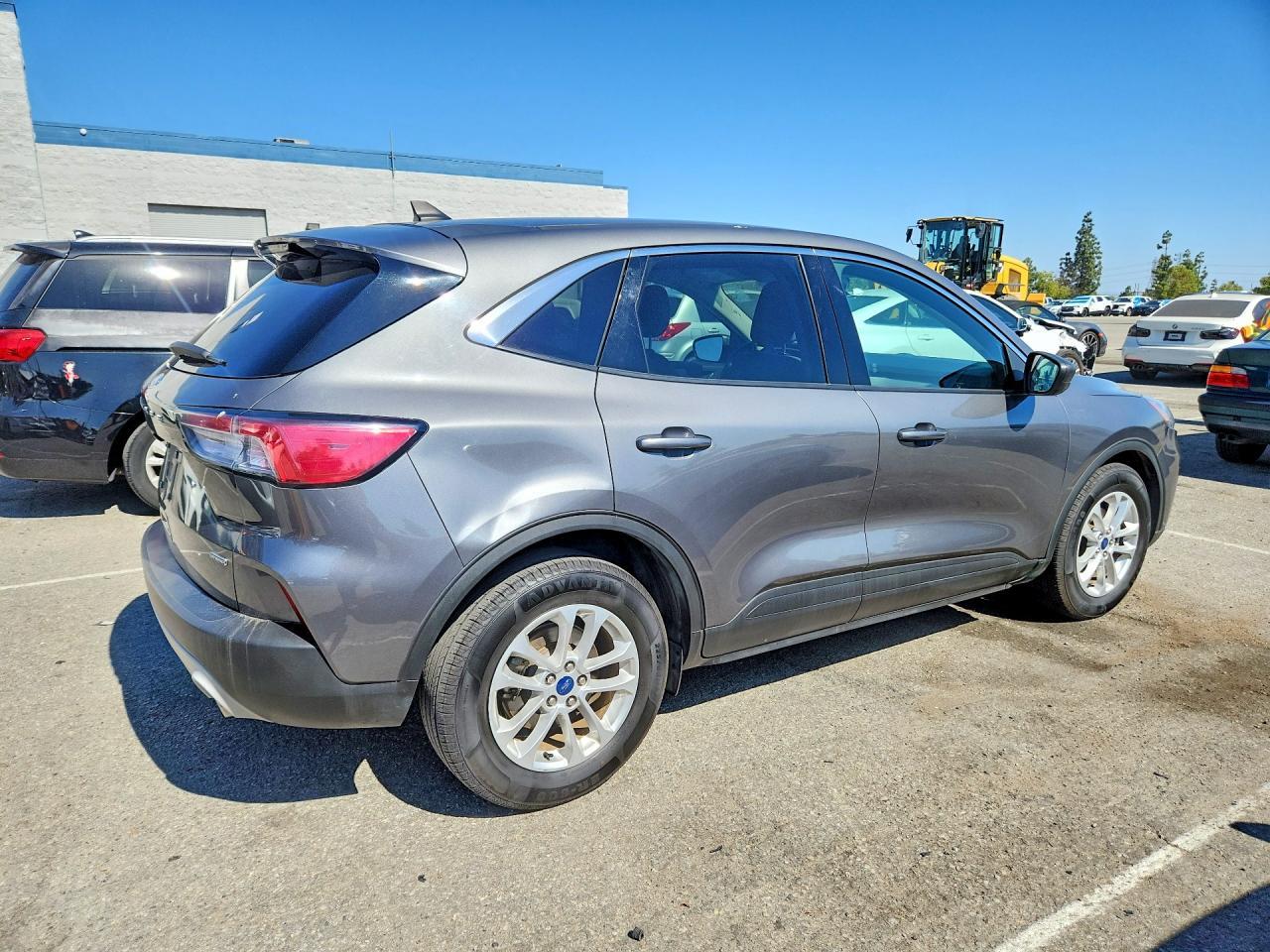 2022 Ford Escape Hybrid Se - Фото 3