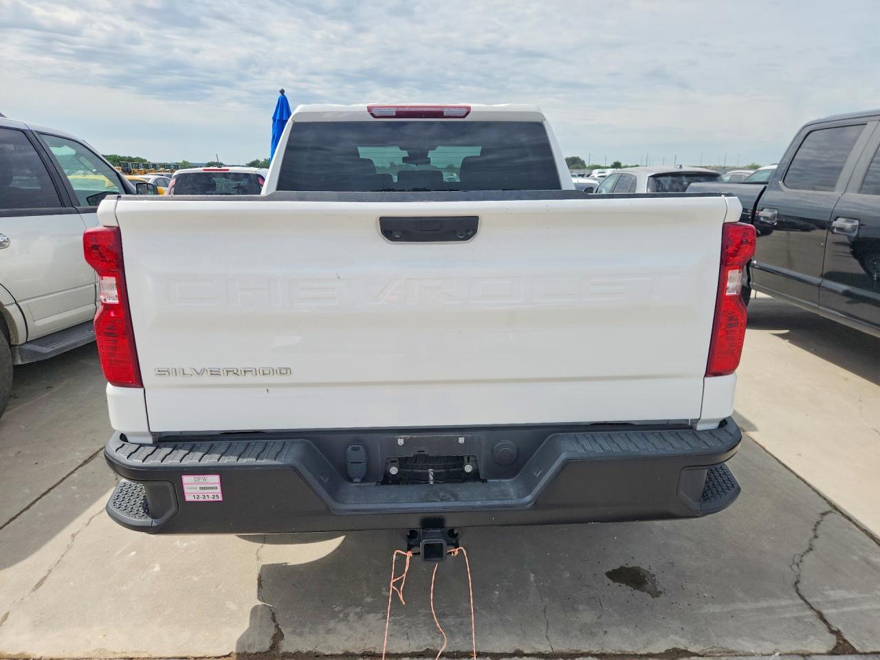 2024 Chevrolet Silverado C1500 - Фото 6