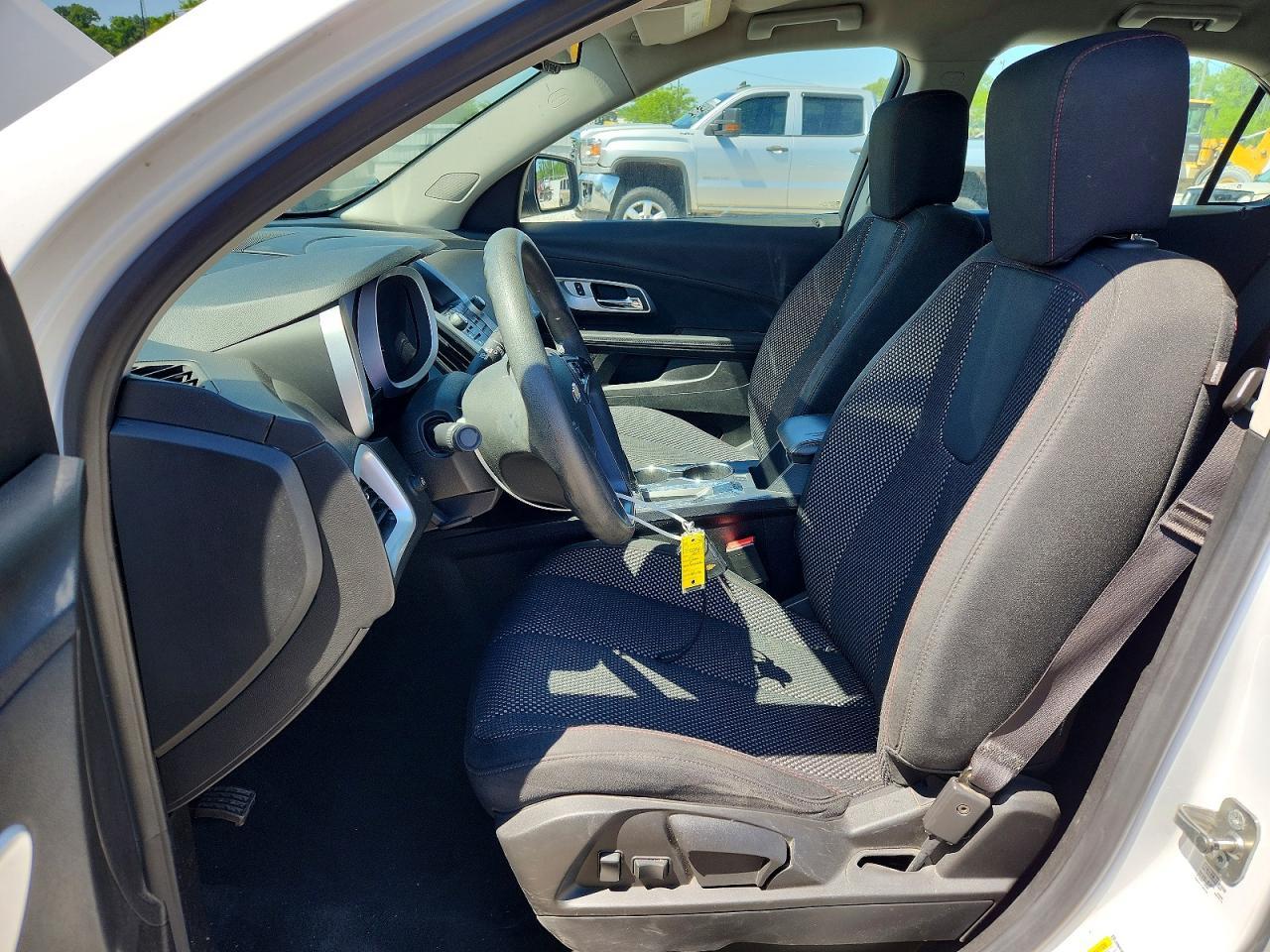 2017 Chevrolet Equinox Ls - Image 7