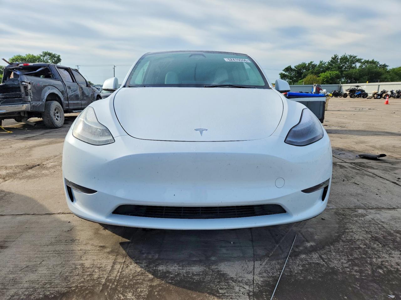 2023 Tesla Model Y - Image 5