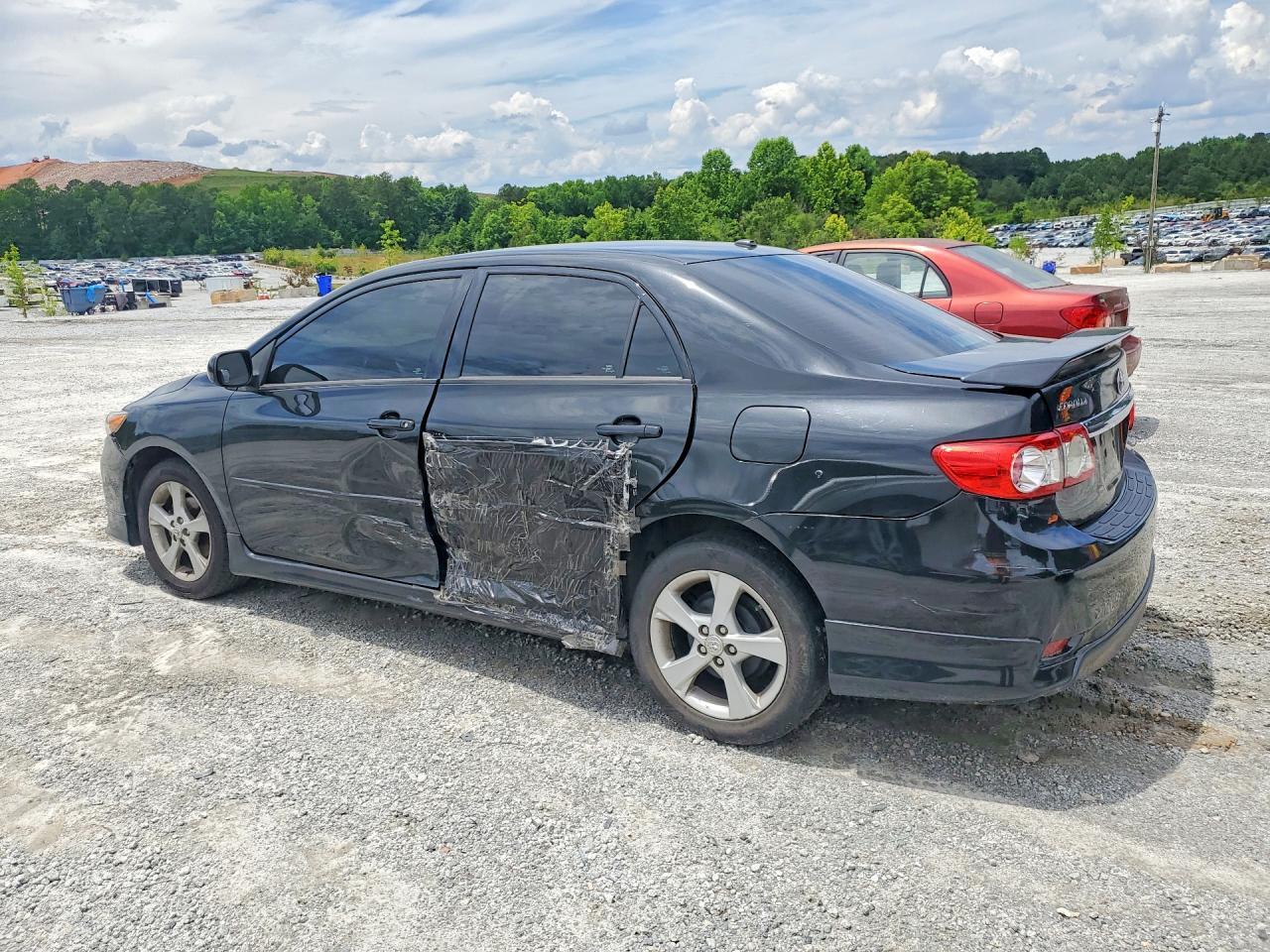 2011 Toyota Corolla S - Фото 2