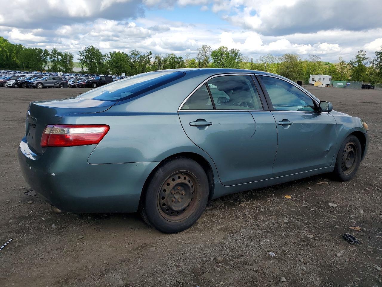 2007 Toyota Camry Le - Фото 3